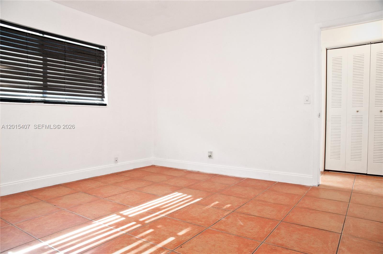 HALLANDALE PARK - Residential Lease