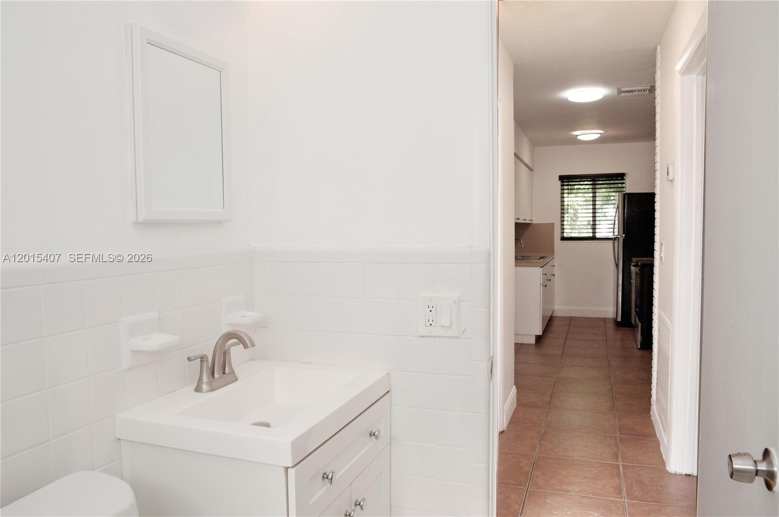 HALLANDALE PARK - Residential Lease