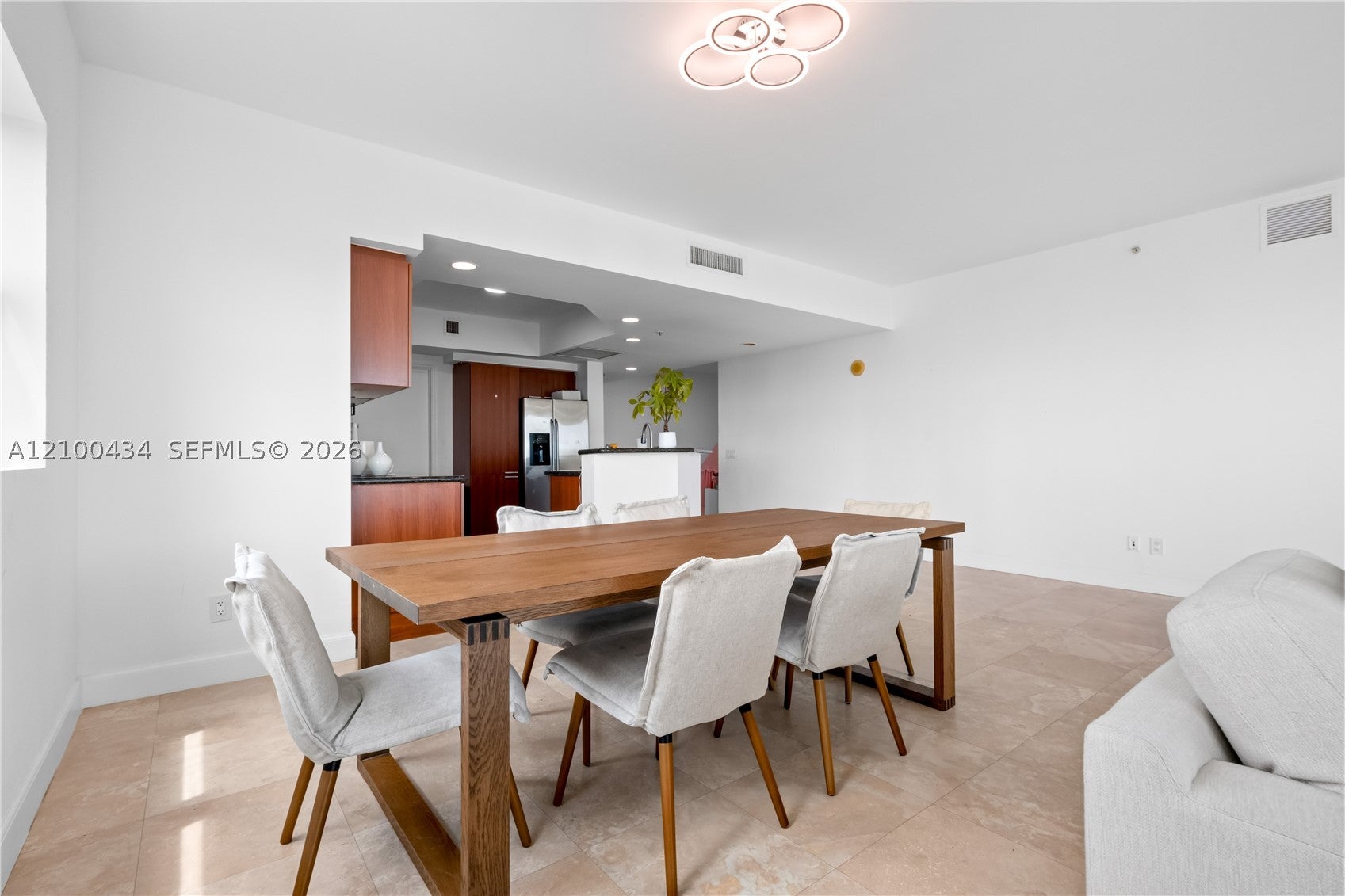 14951 Royal Oaks Ln 709