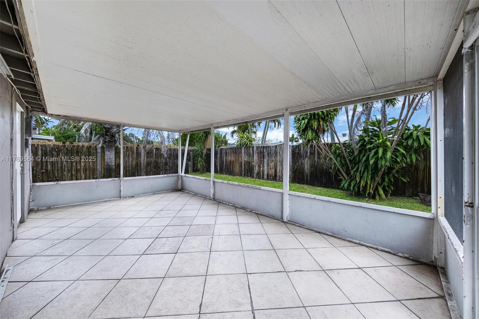 TWIN LAKES HOMES SEC 4 - Residential