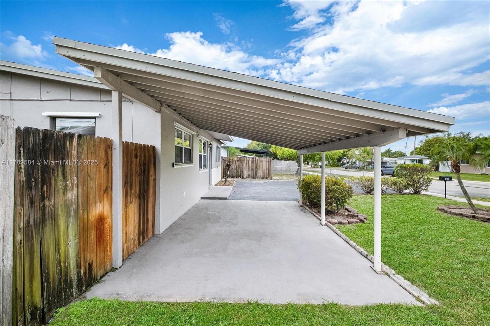 TWIN LAKES HOMES SEC 4 - Residential