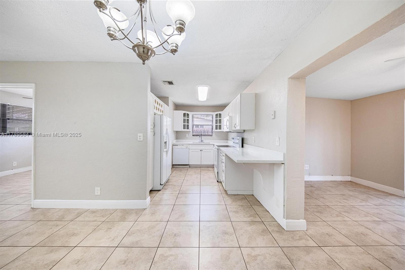 4138 NW 12th Ter