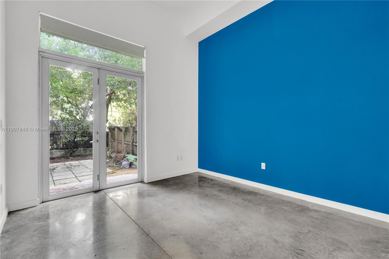 CITY OF MIAMI SOUTH - Residential Lease