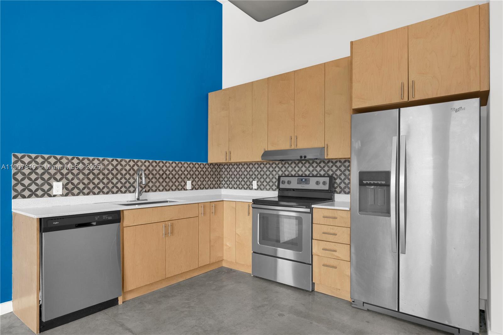 CITY OF MIAMI SOUTH - Residential Lease