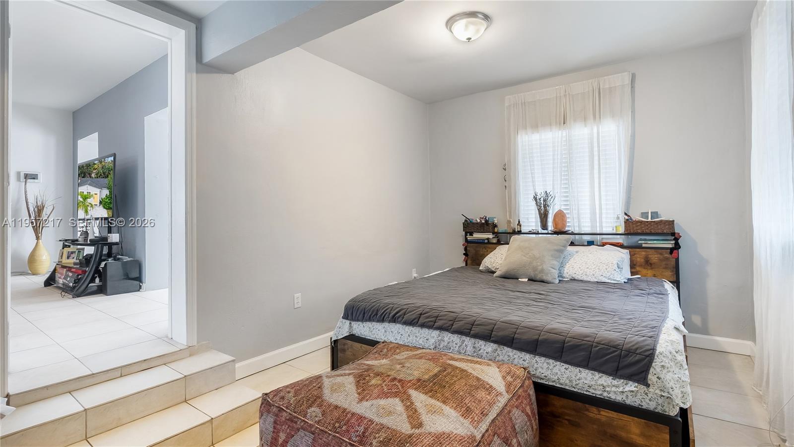 WEST MIAMI SHORES SEC C - Residential