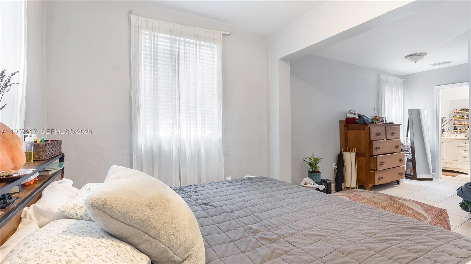 WEST MIAMI SHORES SEC C - Residential