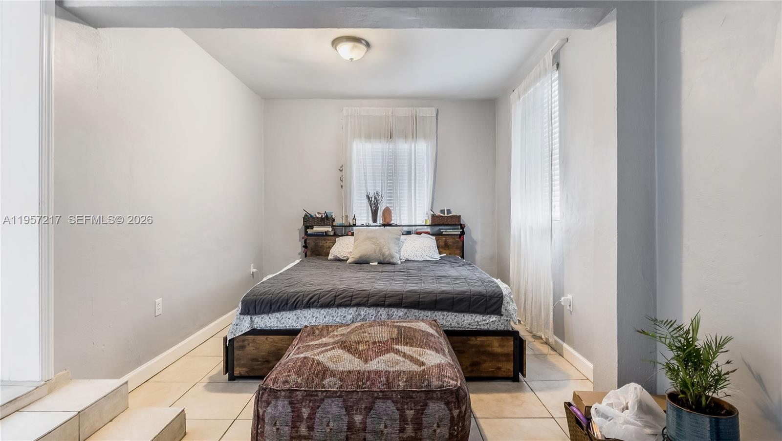 WEST MIAMI SHORES SEC C - Residential