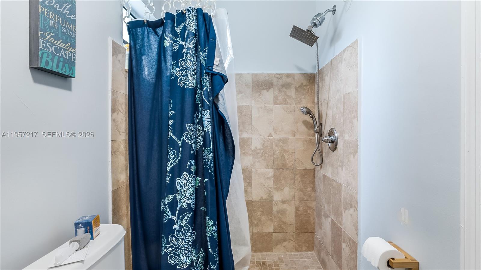 WEST MIAMI SHORES SEC C - Residential