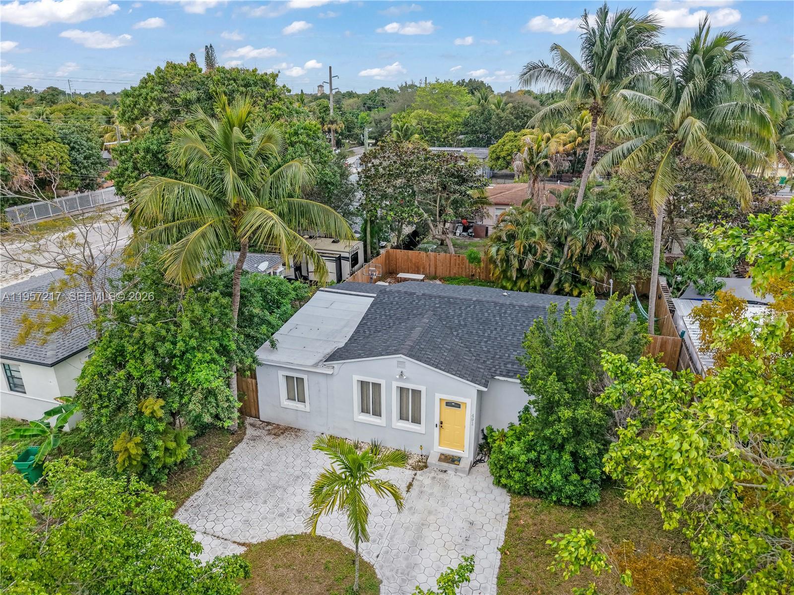 WEST MIAMI SHORES SEC C - Residential