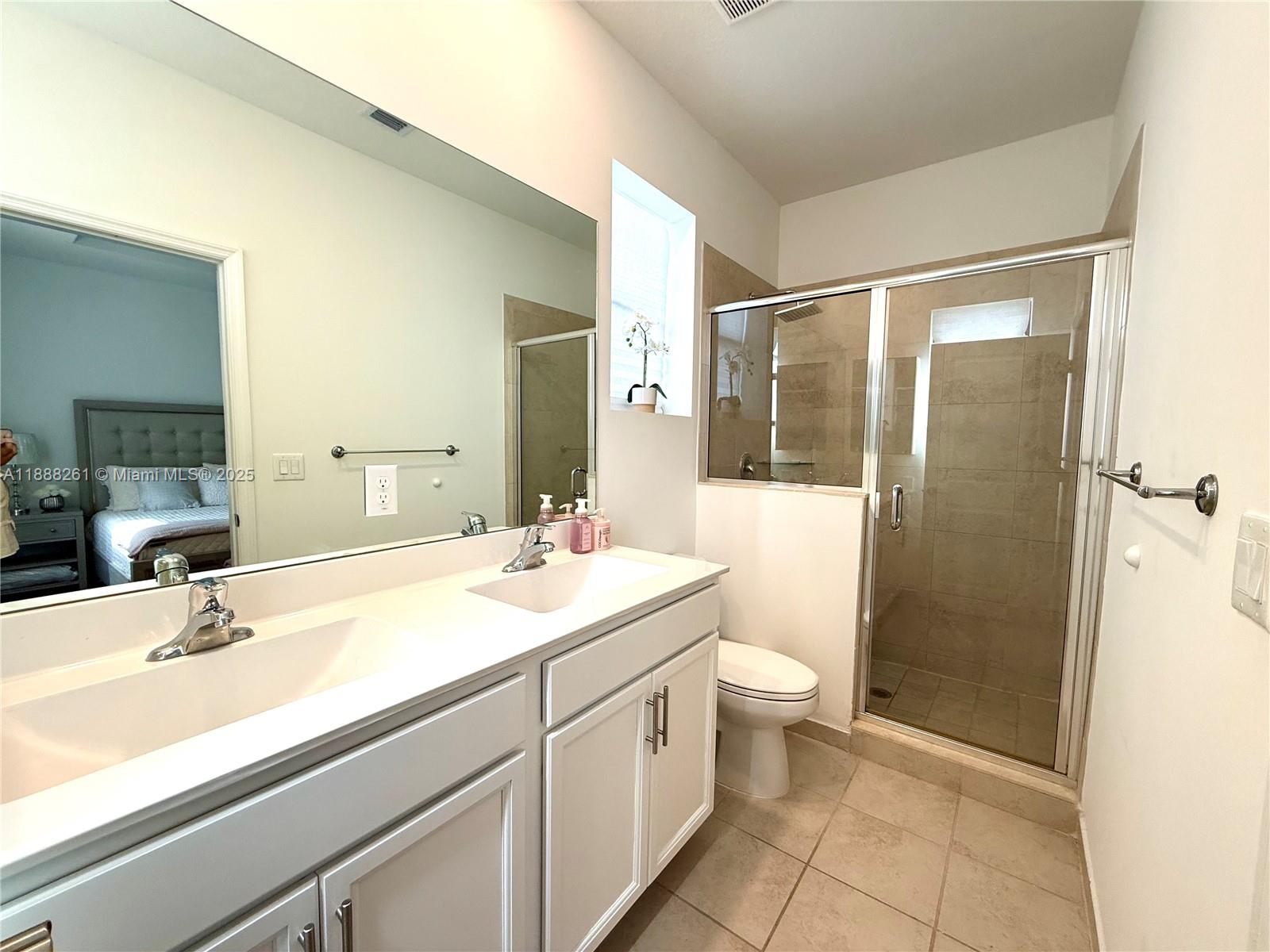 VIA VENTURA NEIGHBORHOOD - Residential