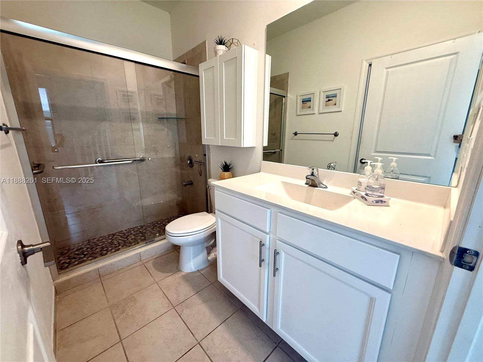 VIA VENTURA NEIGHBORHOOD - Residential