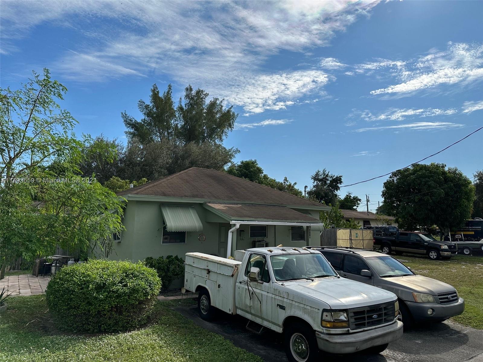 LINCOLN PARK REPLAT - Residential