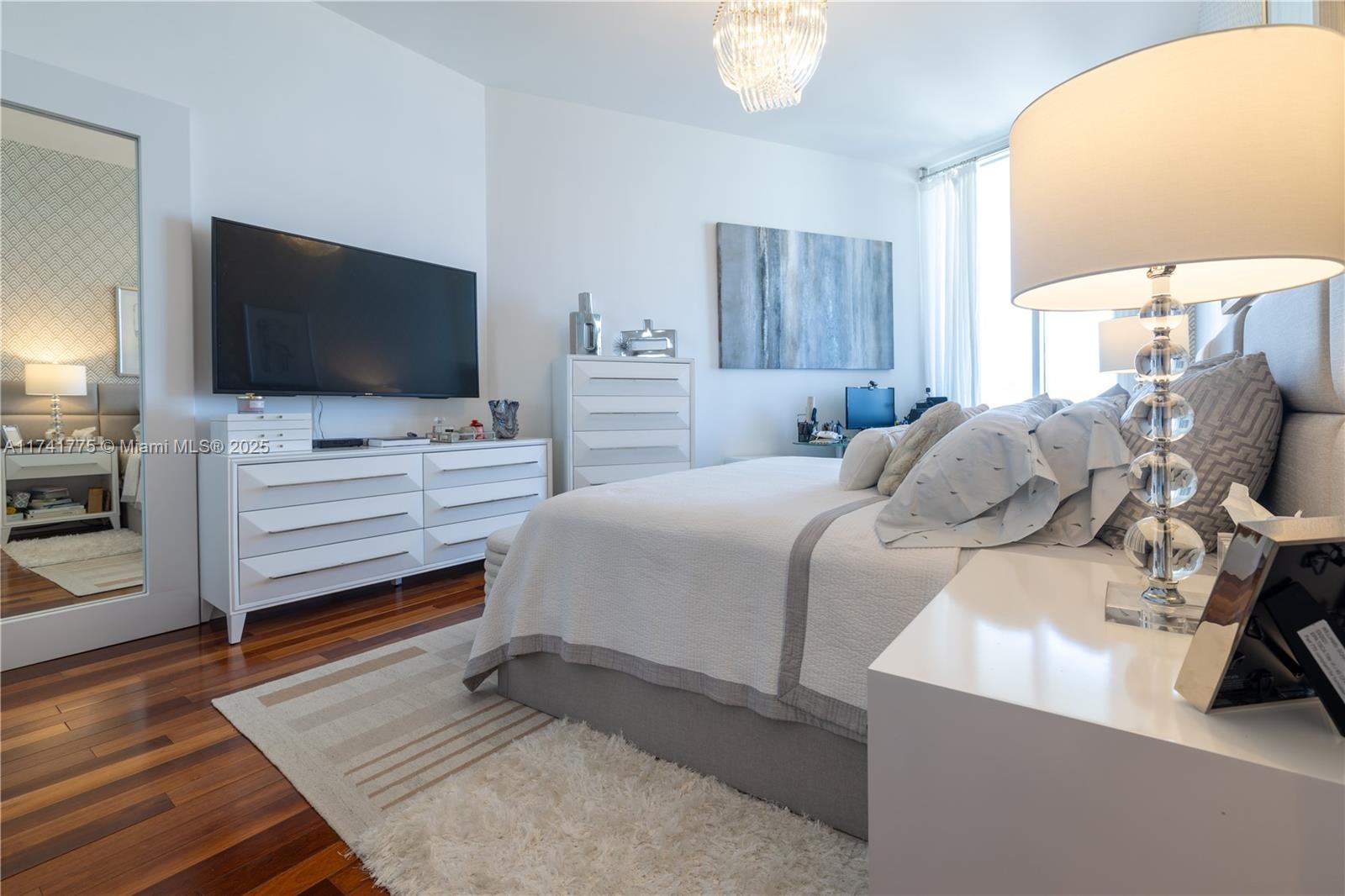 TDR TOWER I CONDO - Residential