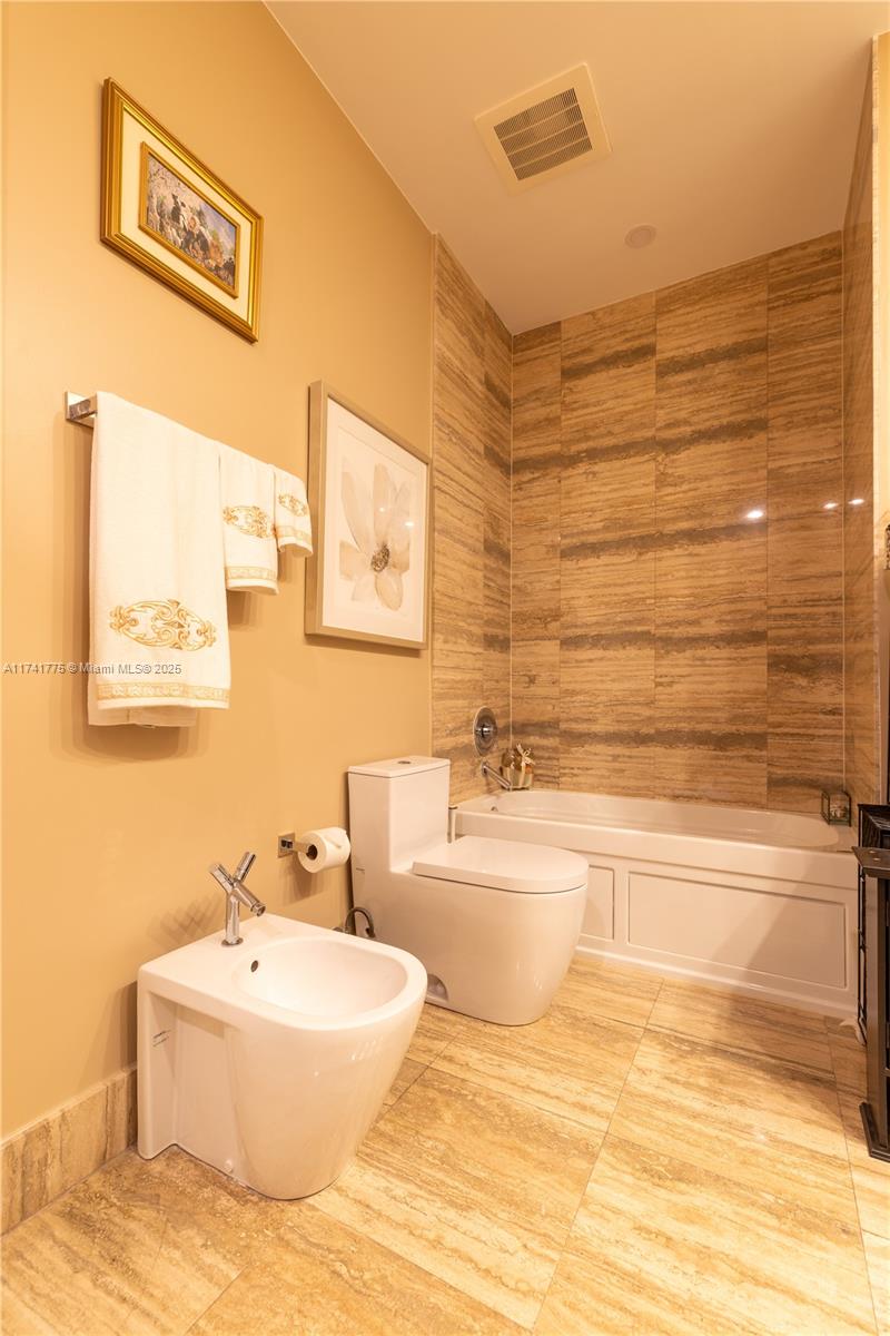 TDR TOWER I CONDO - Residential