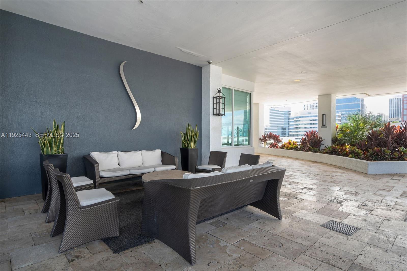 STRADA 315 CONDO - Residential