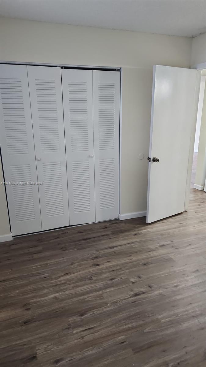 LAKESHORE AT UNIVERSITY P - Residential Lease