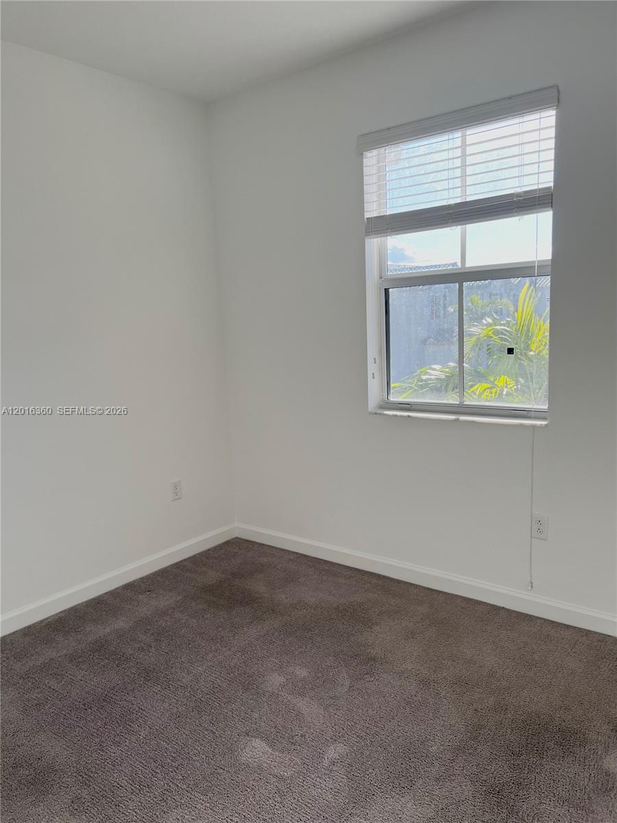 HOMESTEAD PARK OF COMMERC - Residential Lease