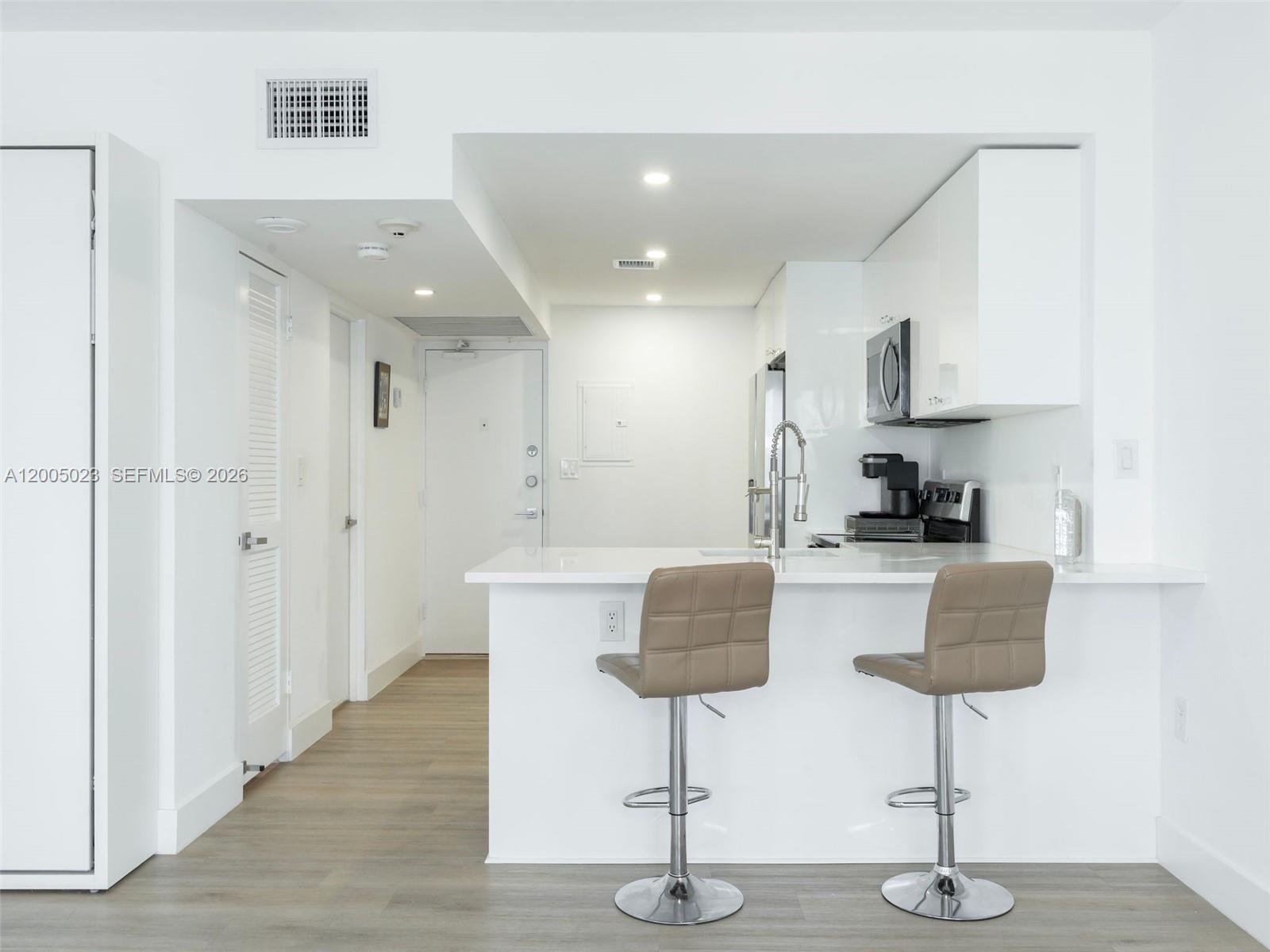 HARBOUR HOUSE - Residential