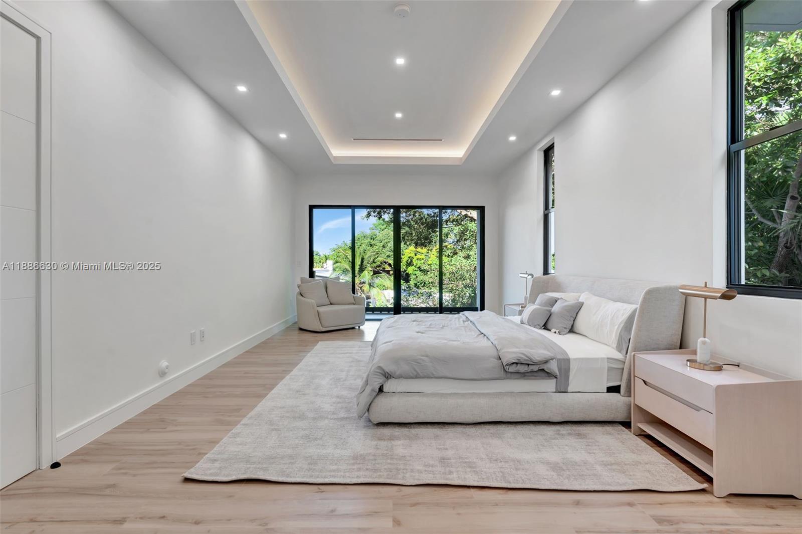 AMD PL GRIFFING BISCAYNE - Residential