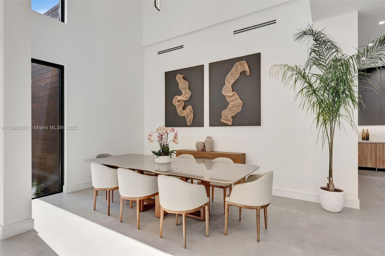 AMD PL GRIFFING BISCAYNE - Residential