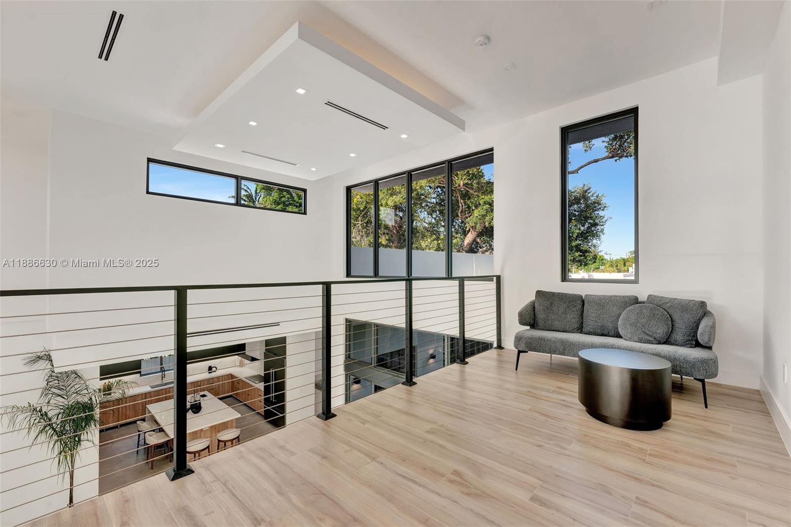 AMD PL GRIFFING BISCAYNE - Residential