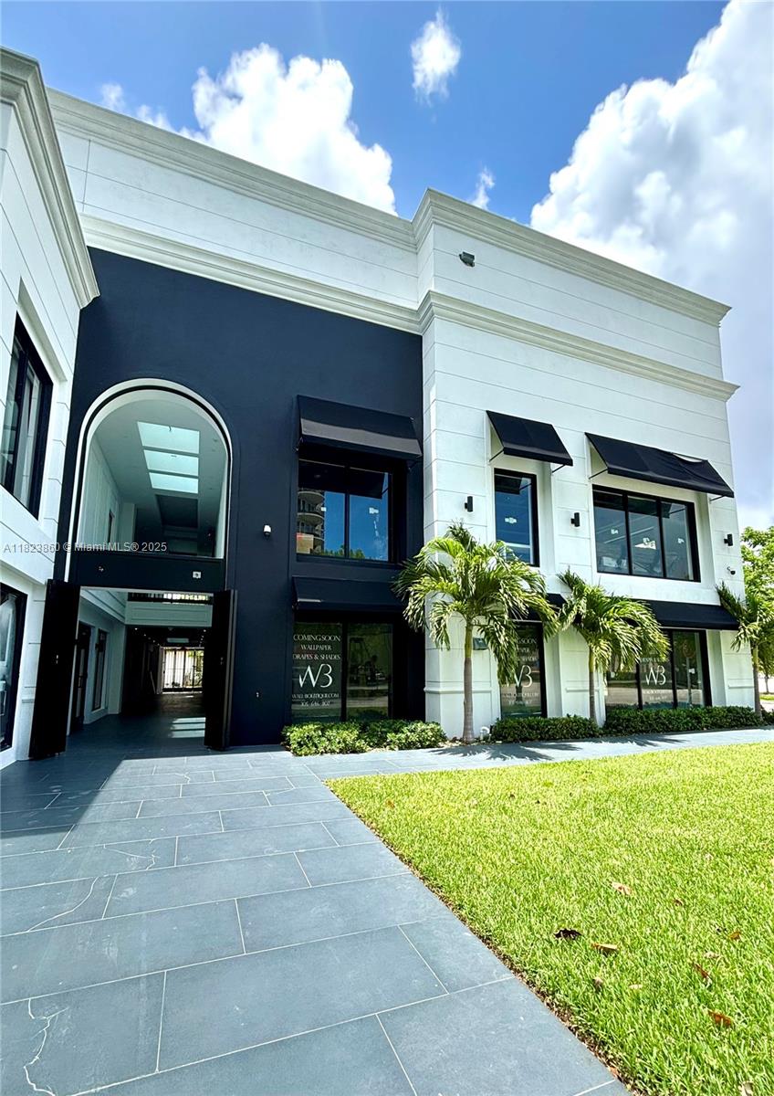 2700 SW 3rd Ave 201