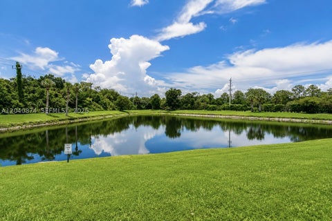 Tiny photo for 1188 Breezy Way #6D, Sebastian, FL 32958 (MLS # A12040874)