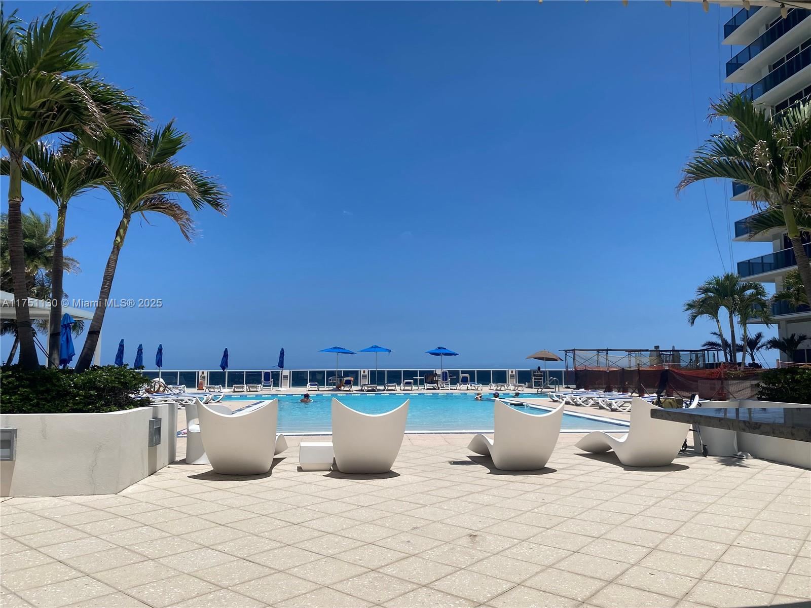 AQUARIUS CONDO - Residential