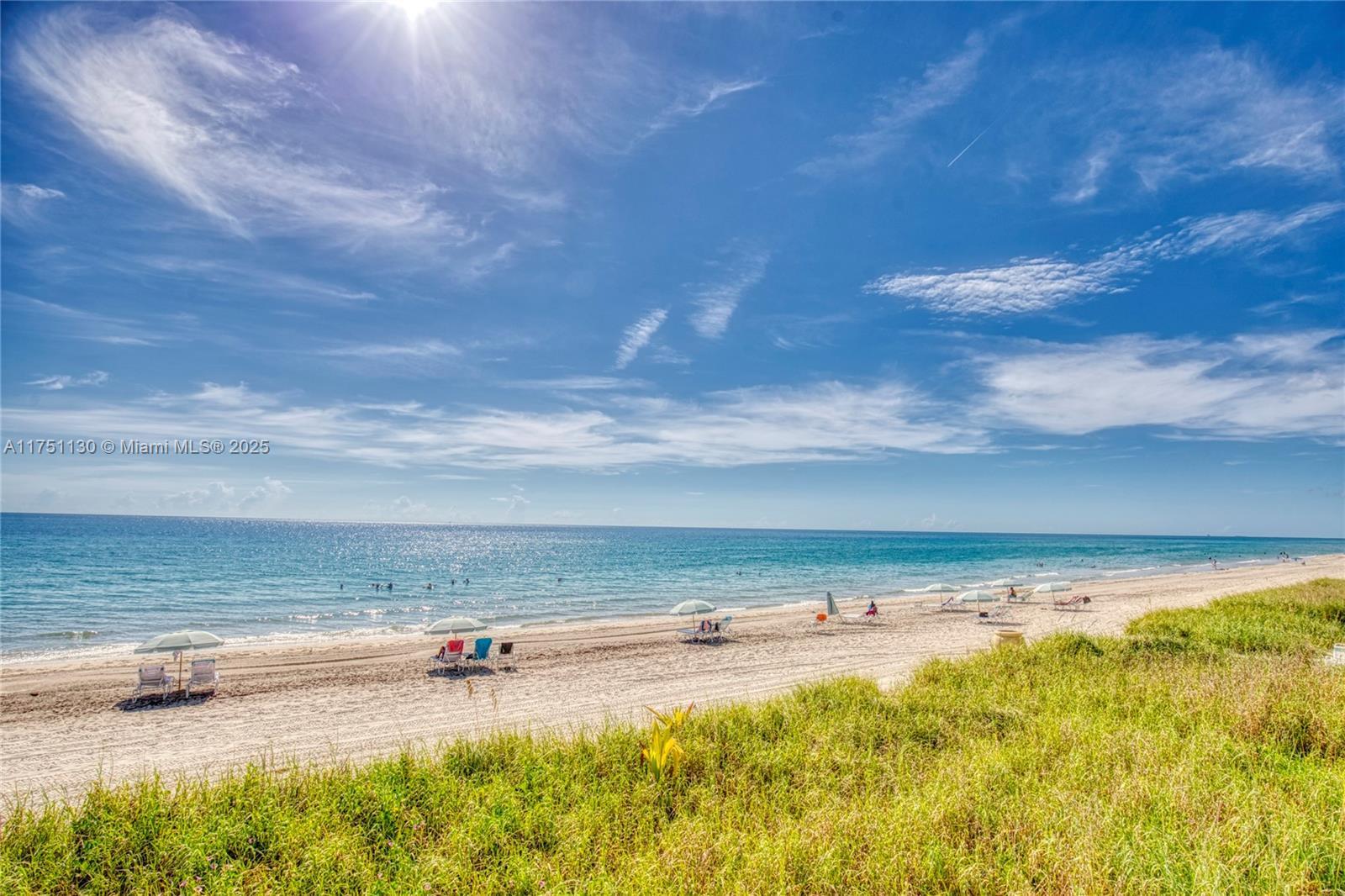 AQUARIUS CONDO - Residential
