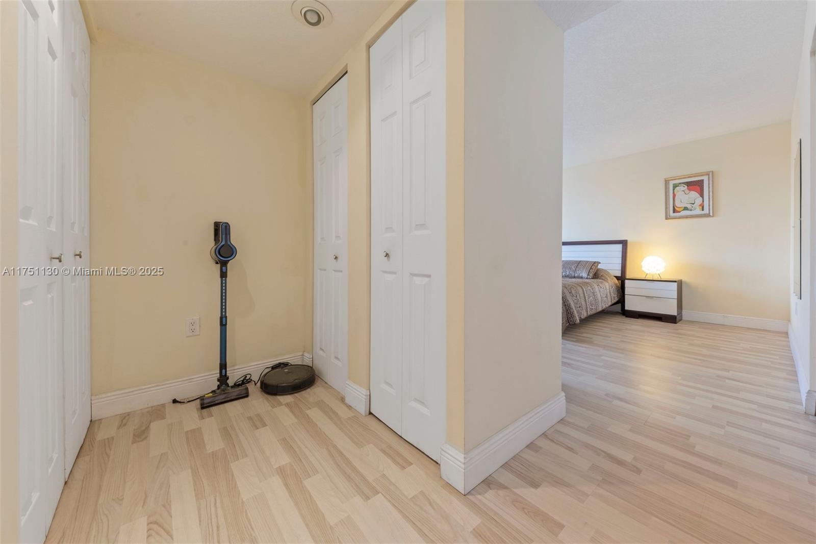AQUARIUS CONDO - Residential