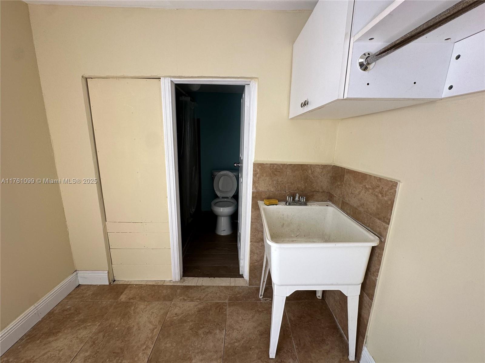 WYND WOOD PARK - Residential Lease
