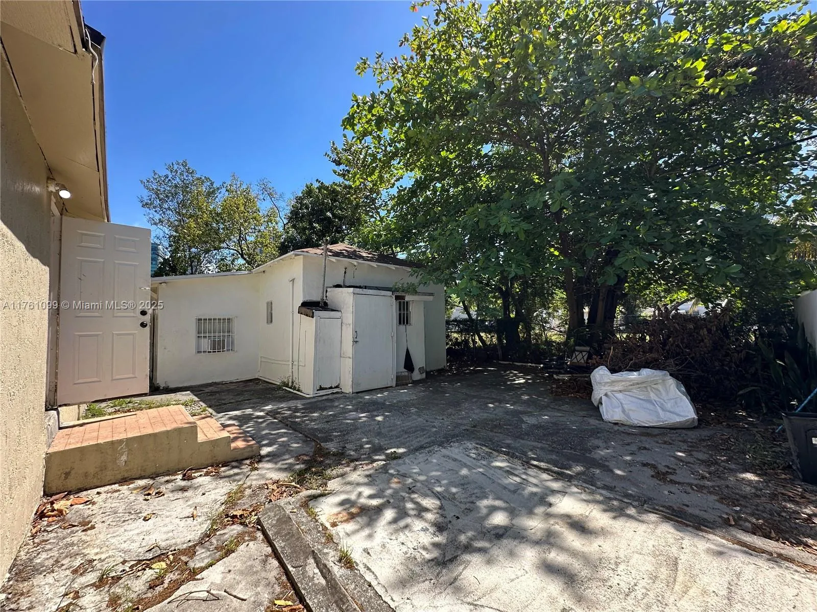 Miami, Florida 33127, United States, 3 Bedrooms Bedrooms, ,2 BathroomsBathrooms,Residential,Active,86123