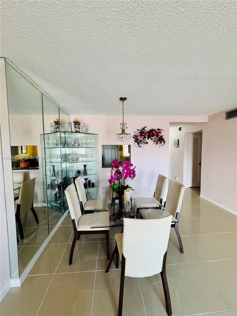 MEADOWBROOK TOWERS CONDO - Residential