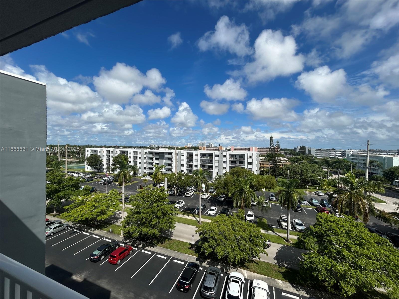 MEADOWBROOK TOWERS CONDO - Residential