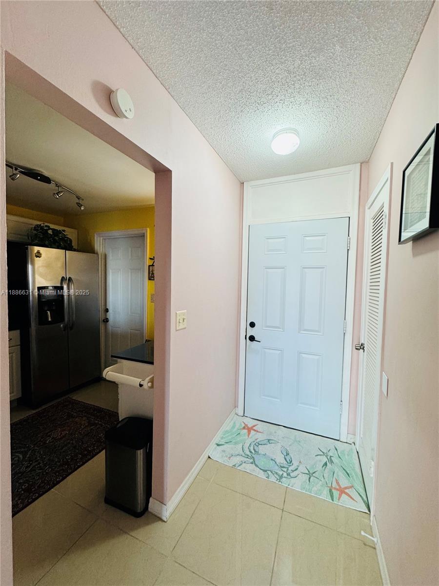MEADOWBROOK TOWERS CONDO - Residential