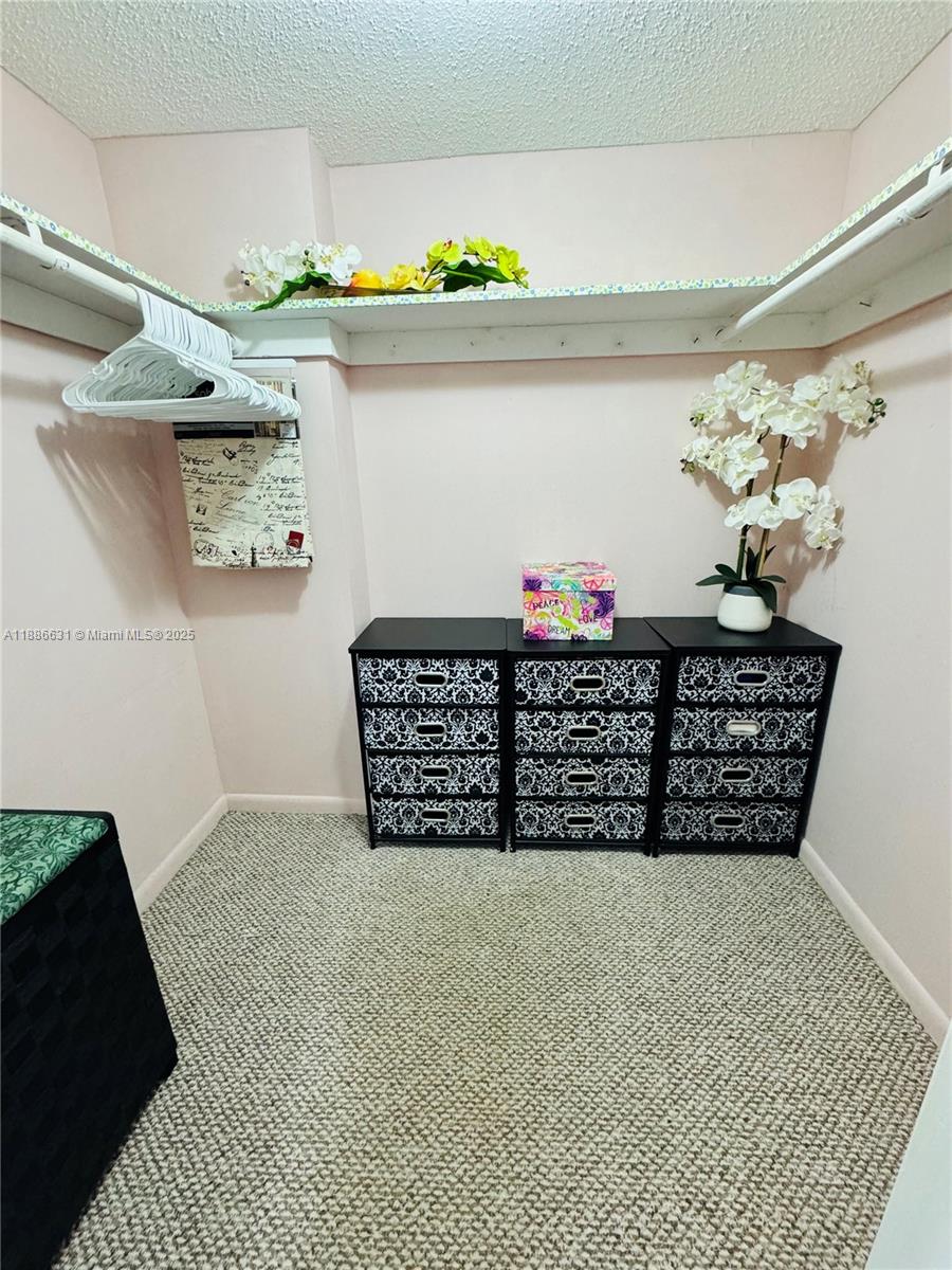 MEADOWBROOK TOWERS CONDO - Residential