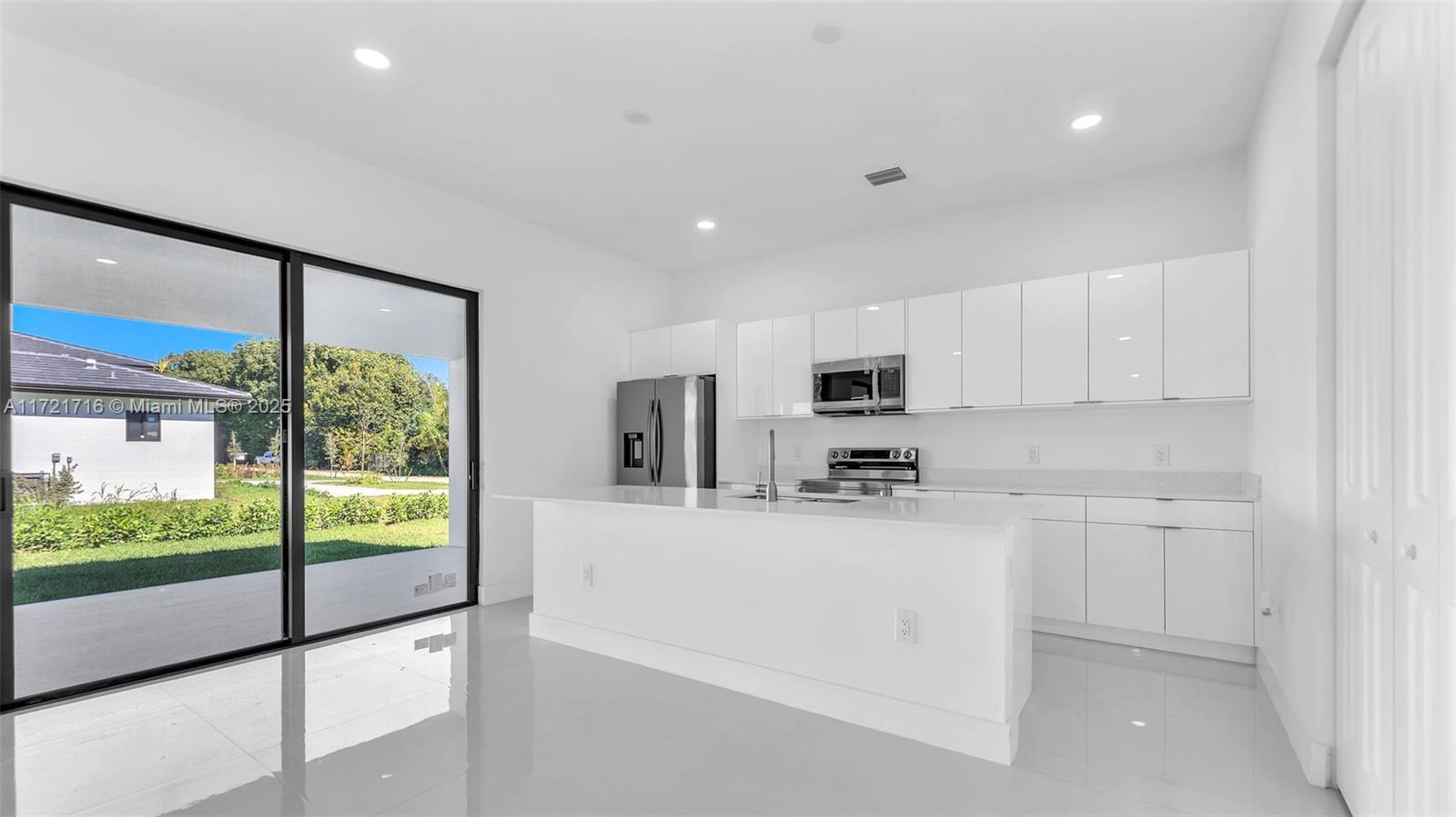 GRIFFING SILVER PALM SUB - Residential