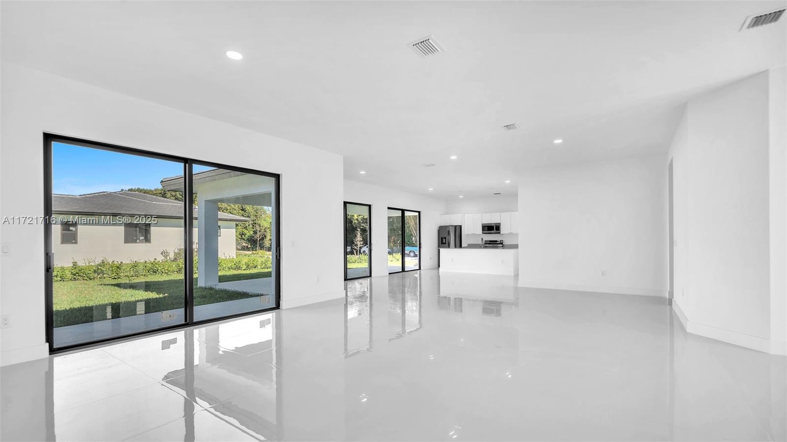 GRIFFING SILVER PALM SUB - Residential