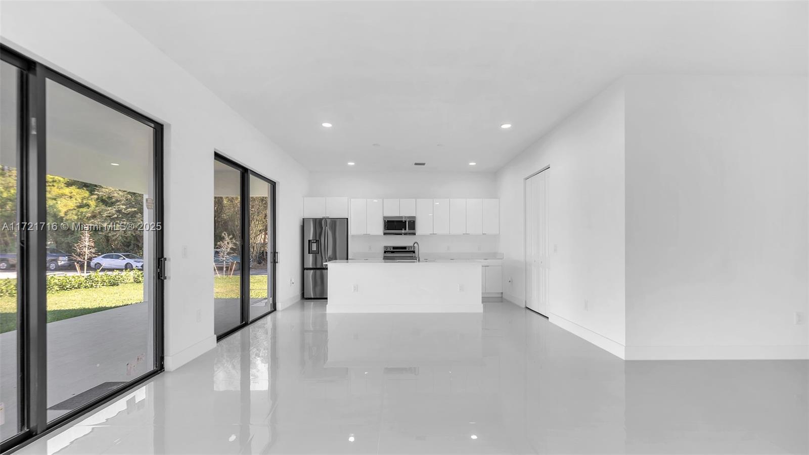 GRIFFING SILVER PALM SUB - Residential