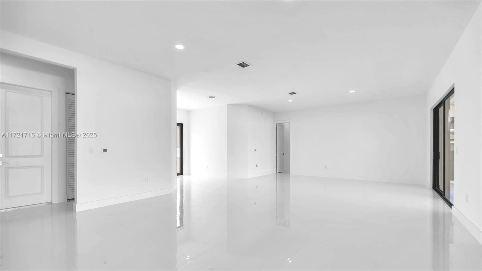 GRIFFING SILVER PALM SUB - Residential