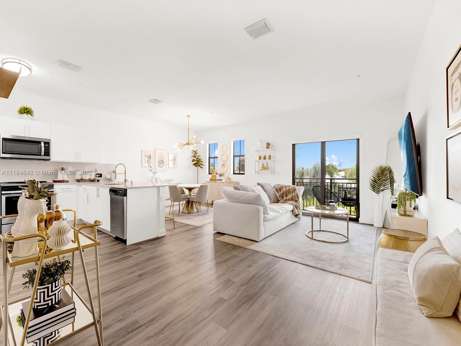 CENTURY PARK SOUTH CONDO - Residential