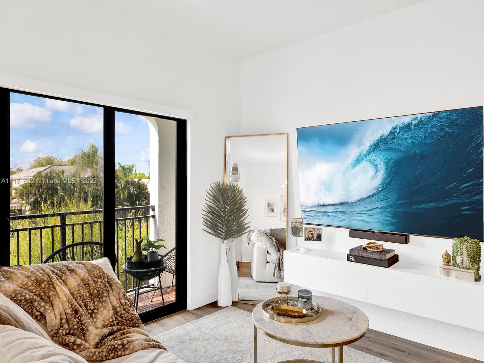 CENTURY PARK SOUTH CONDO - Residential