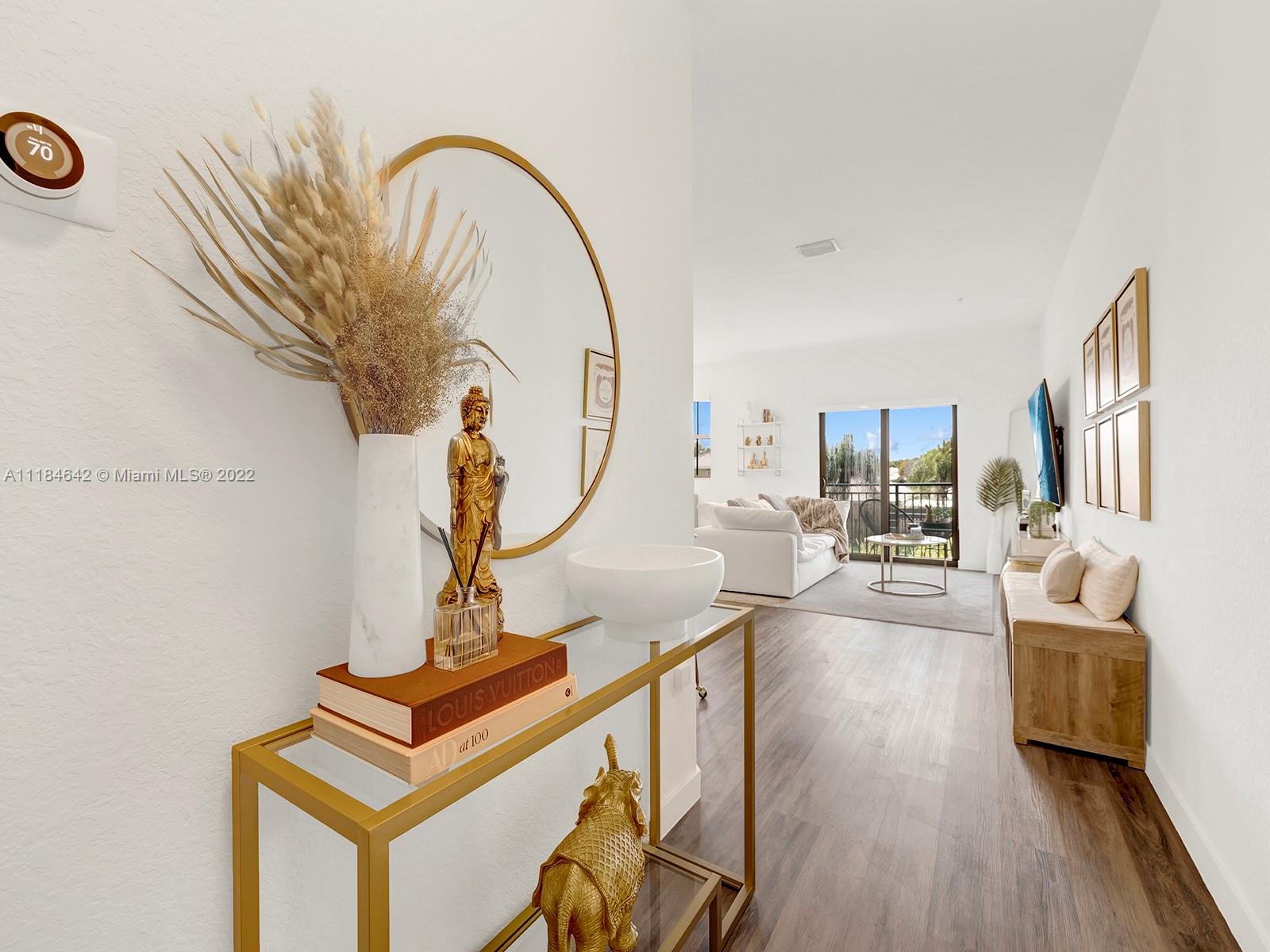 CENTURY PARK SOUTH CONDO - Residential