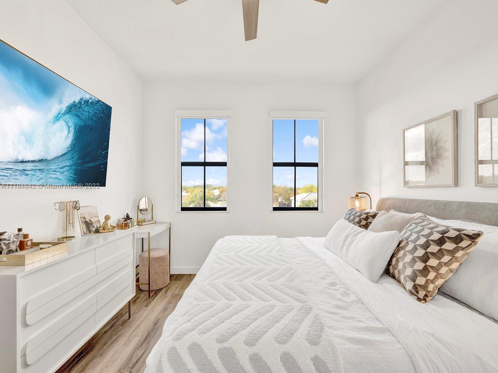 CENTURY PARK SOUTH CONDO - Residential