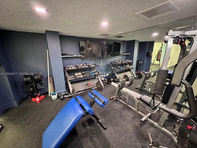 REEF SOUTH CONDO - Residential Lease