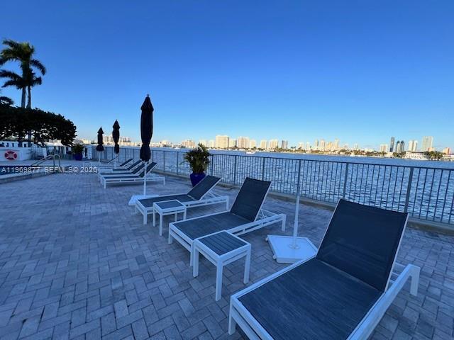 REEF SOUTH CONDO - Residential Lease