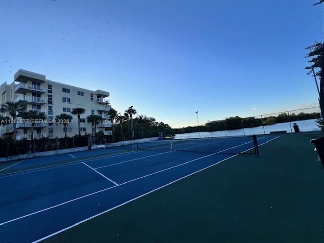 REEF SOUTH CONDO - Residential Lease