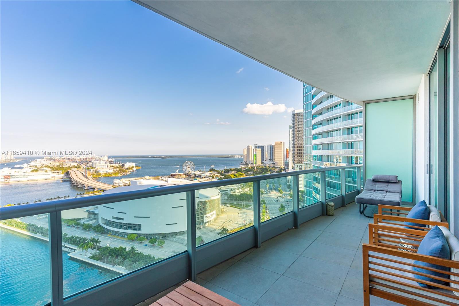 900 BISCAYNE BAY CONDO - Residential Lease