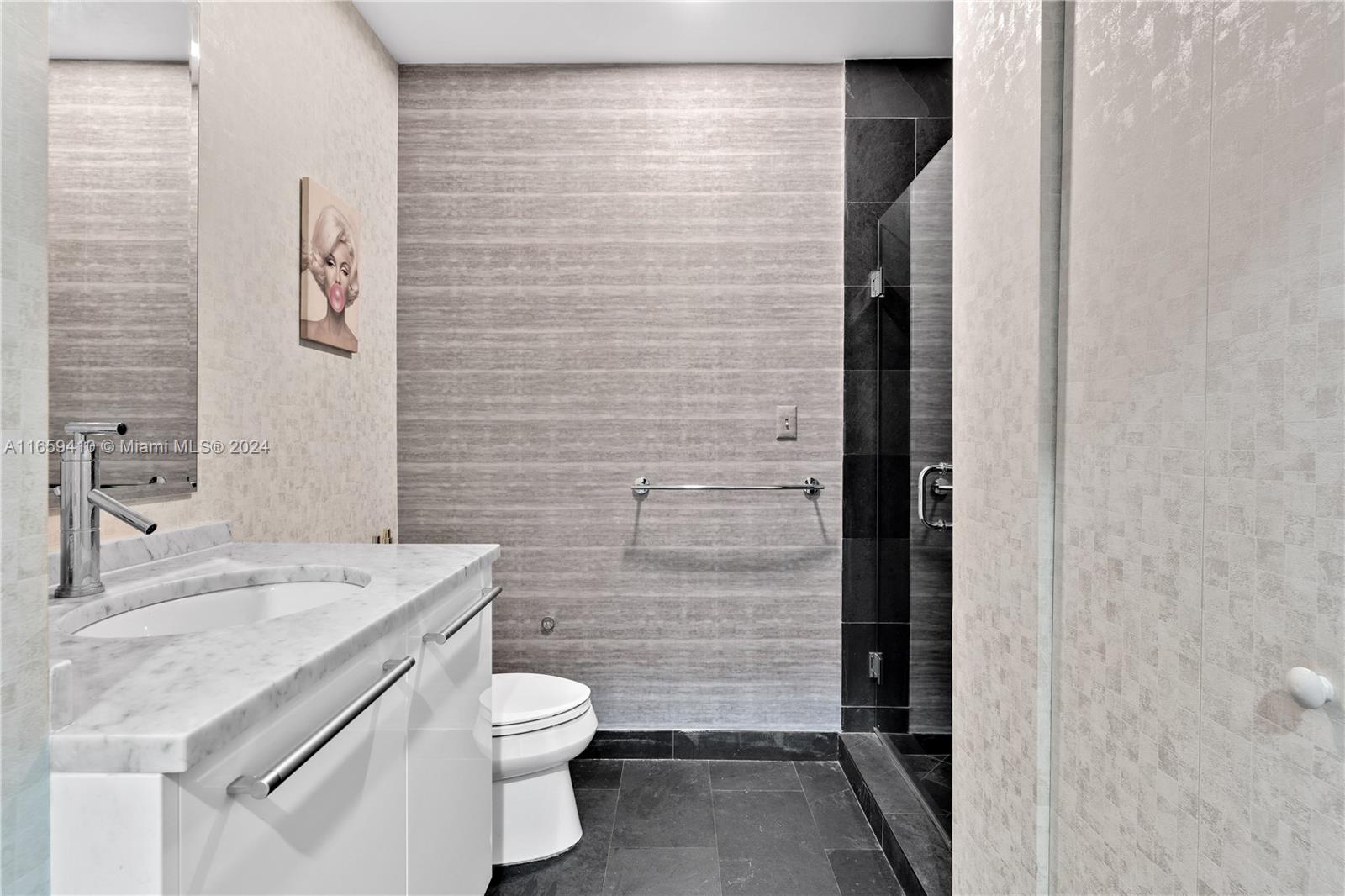 900 BISCAYNE BAY CONDO - Residential Lease
