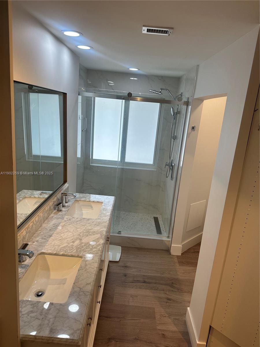 PARC COURT CONDO - Residential Lease